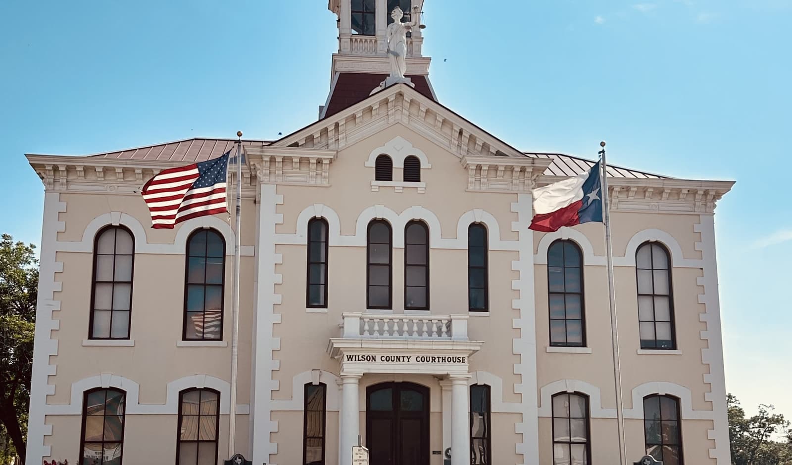 Floresville area construction